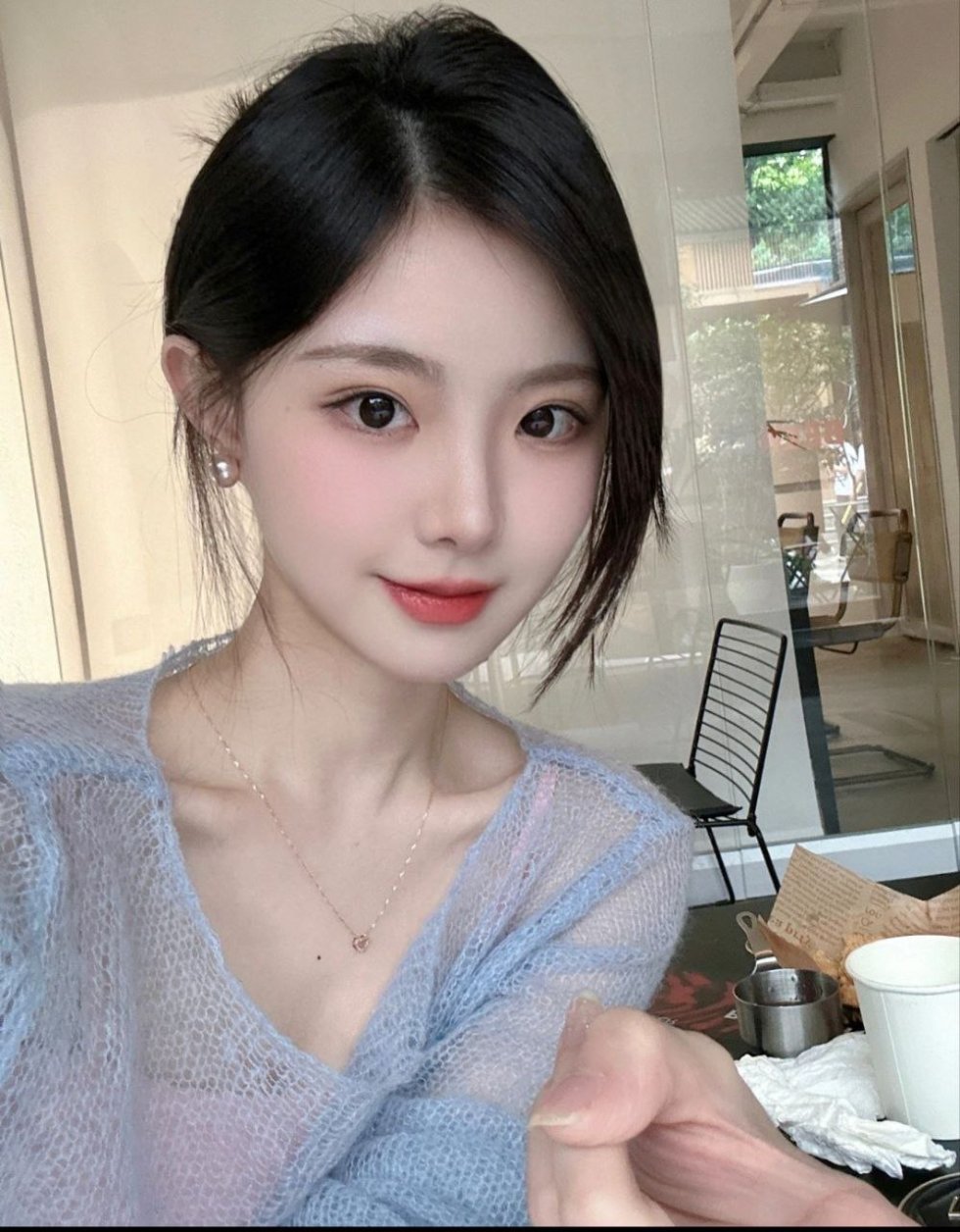 在喧嚣的城市中寻找包养关系的宁静与波澜