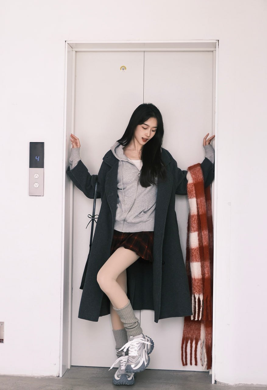 在包养的阴影下探寻真爱的微光与自我的救赎