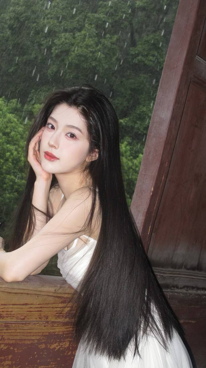 从一线城市早餐桌的对话看包养现象背后的情感探索与社会变迁