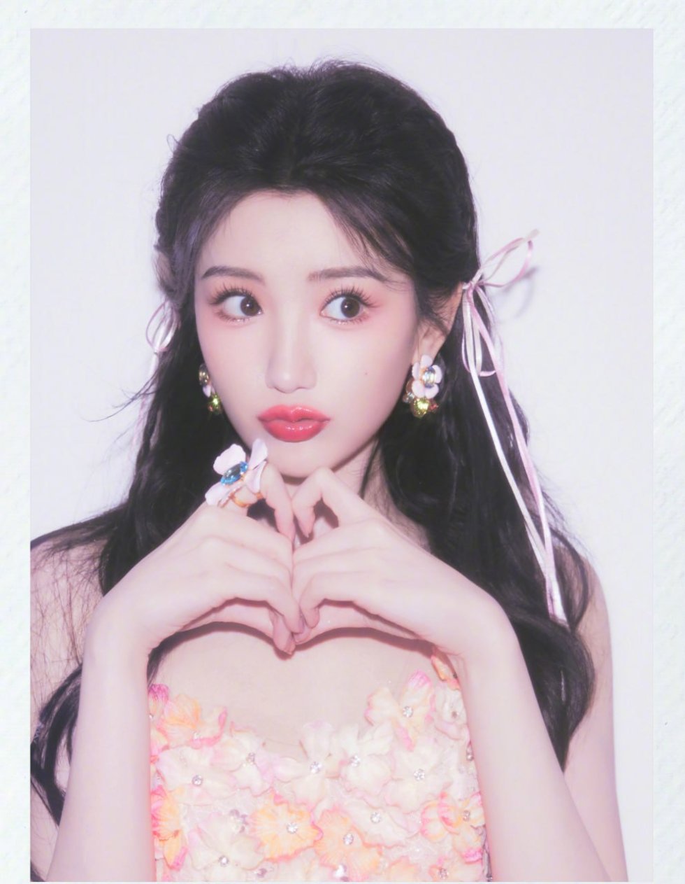 在岁月流转中寻觅生命的奢华体验与包养生活