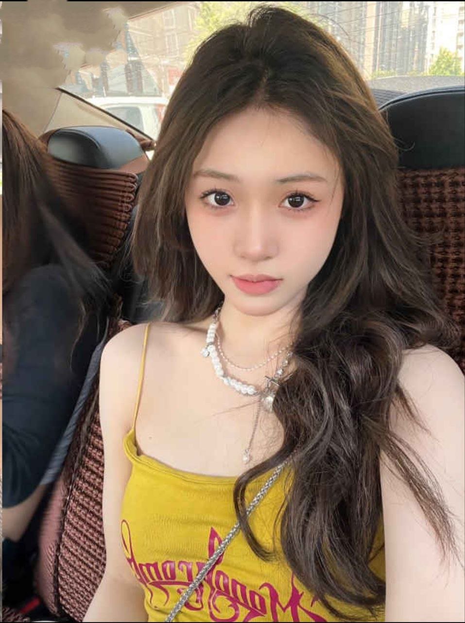 在情感中寻找自我的日常小片段与成长之路