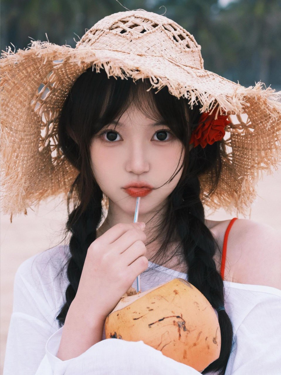 从城市早餐桌对话看包养现象：揭秘现代都市中的情感与经济博弈