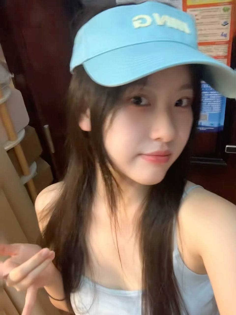 在贵港包养女大学生的背后，探寻人生阶段的自我与选择