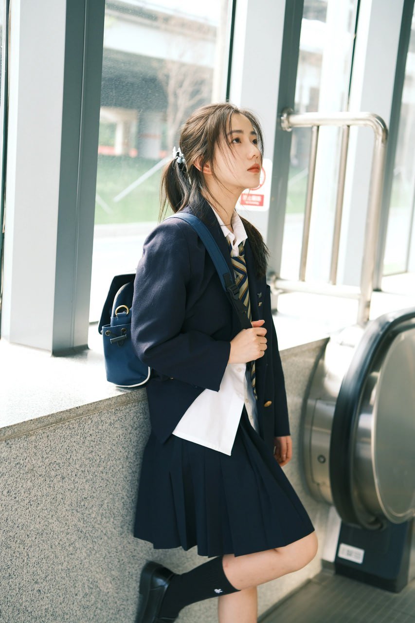 在生活的选择中寻找内心的宁静与包养女孩的微妙关系