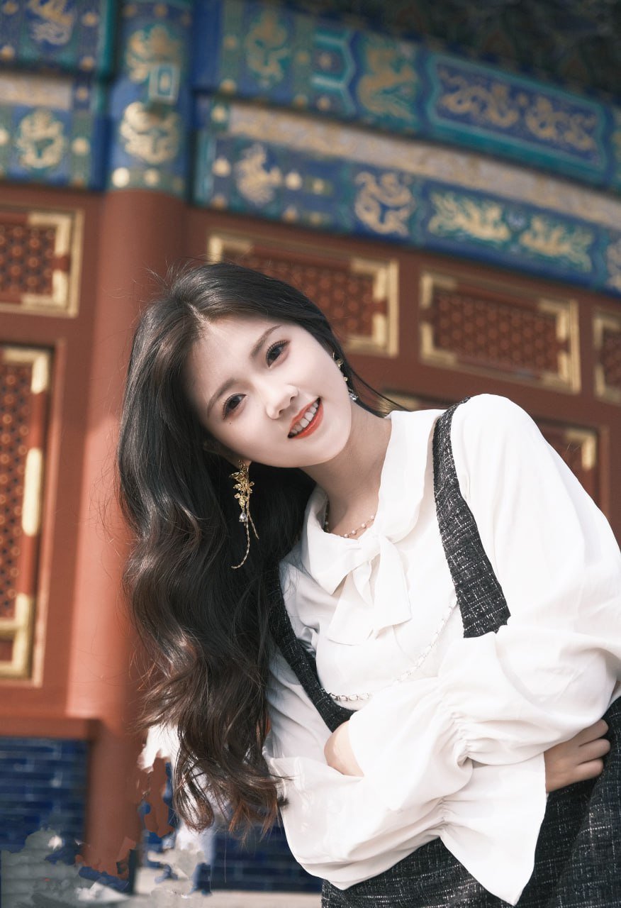 在日常生活中感受包养关系的微妙变化与内心挣扎