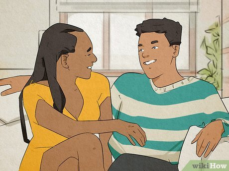 Step 3 Don't gossip to the media about your relationship.